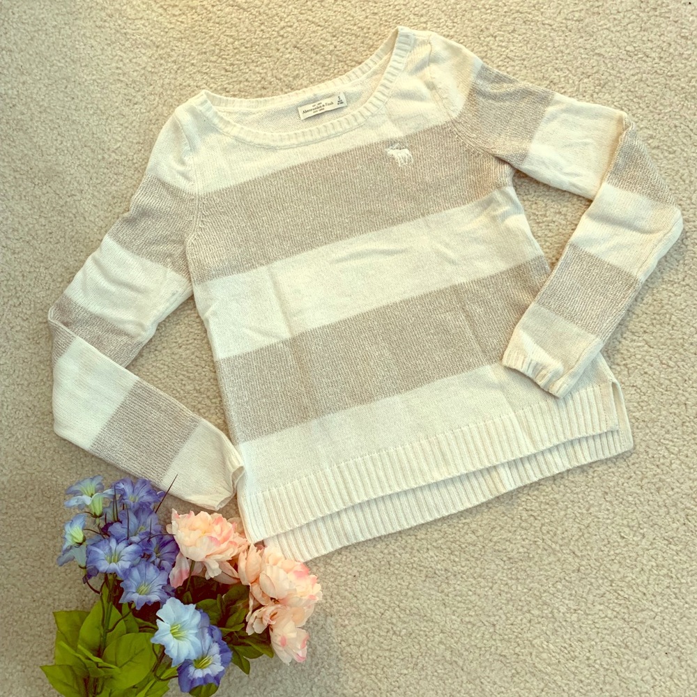 Abercrombie🤩Striped Sweater